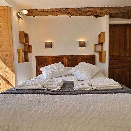 Chateau Des Fontenelles Chavagne Bagian luar foto