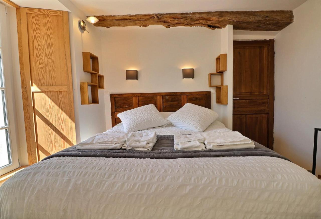 Chateau Des Fontenelles Chavagne Bagian luar foto